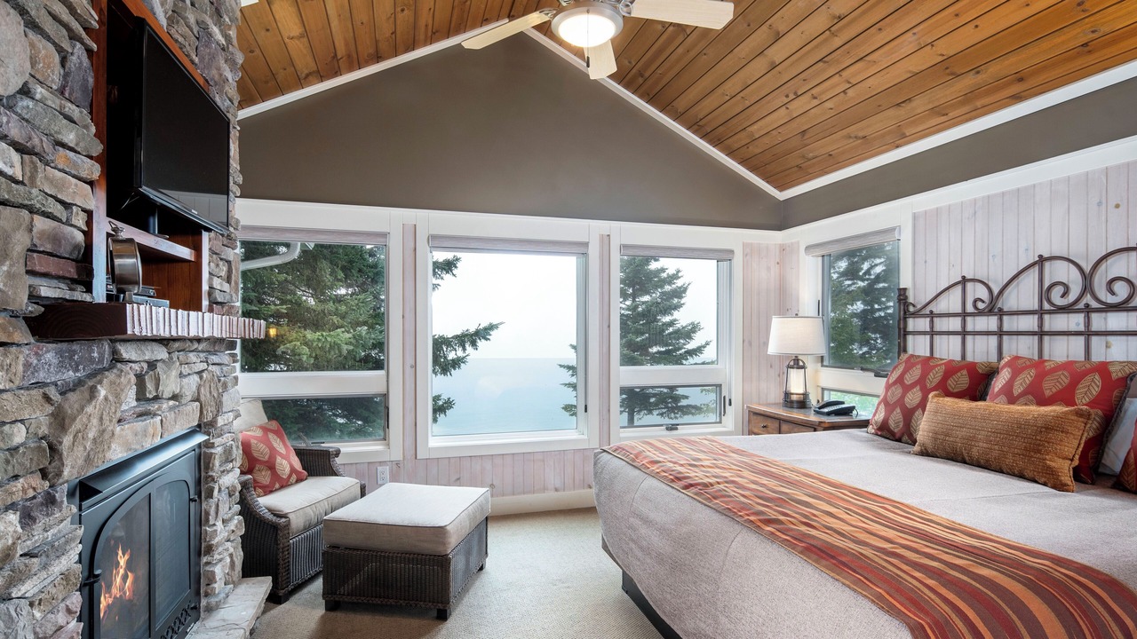 Photo of Bedroom in Two Harbors