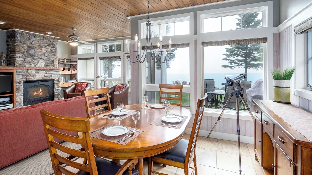 Photo of Bedroom in Two Harbors