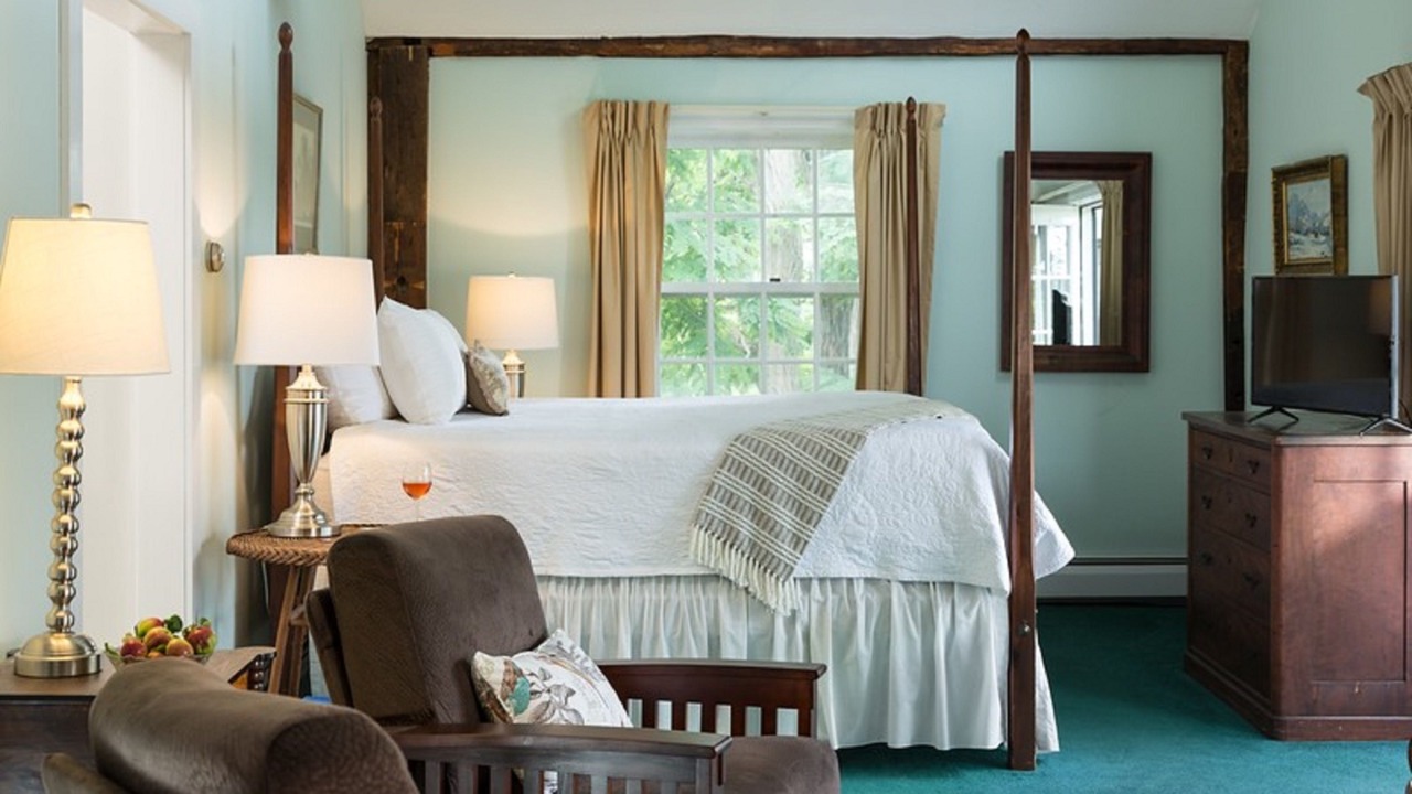 Photo of Bedroom in West Chesterfield