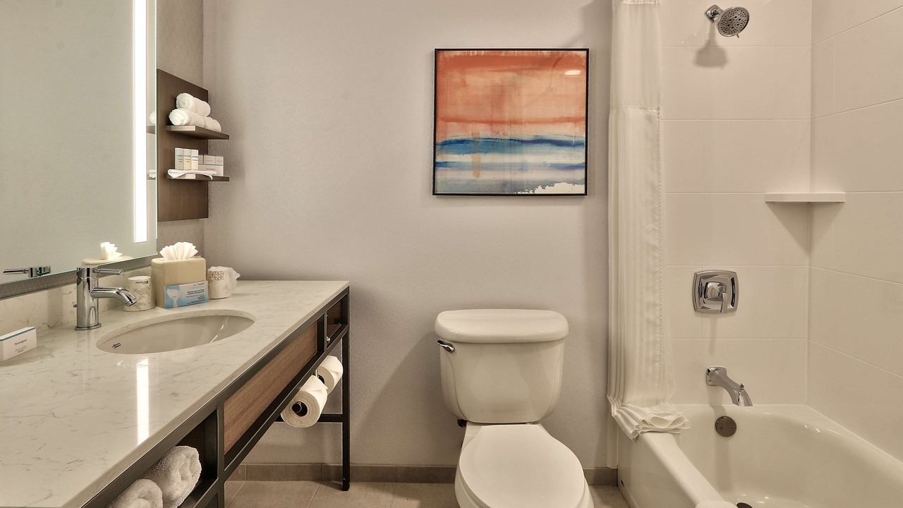 Photo of Bathroom in Northeast Heights
