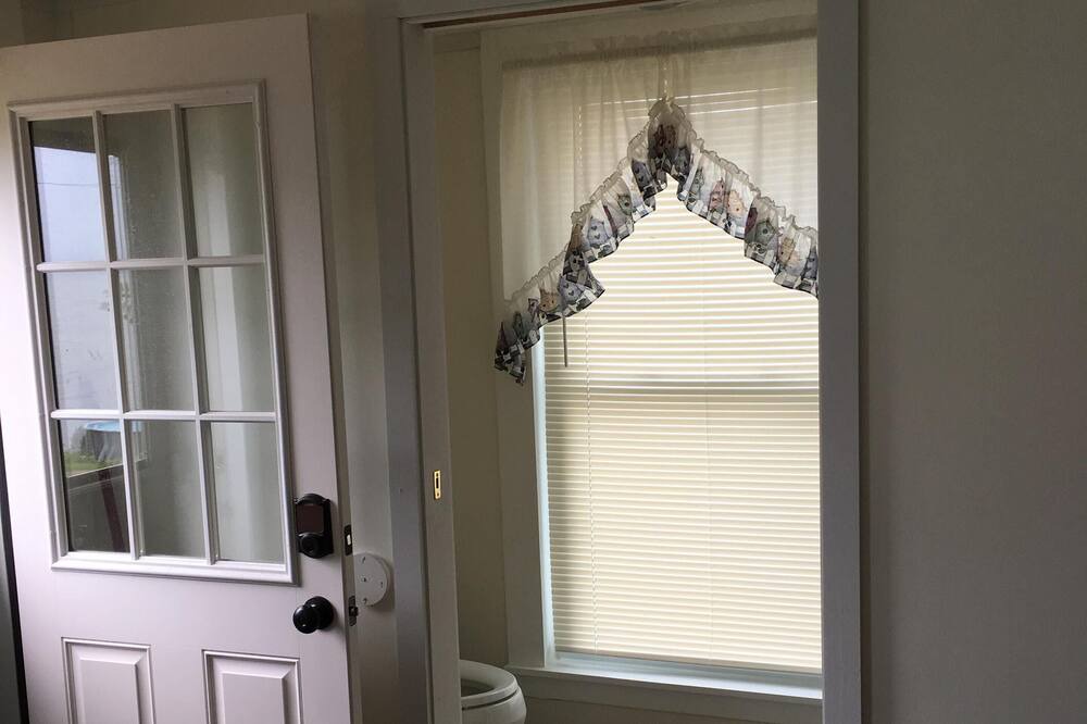 Photo of Bedroom in Cleveland