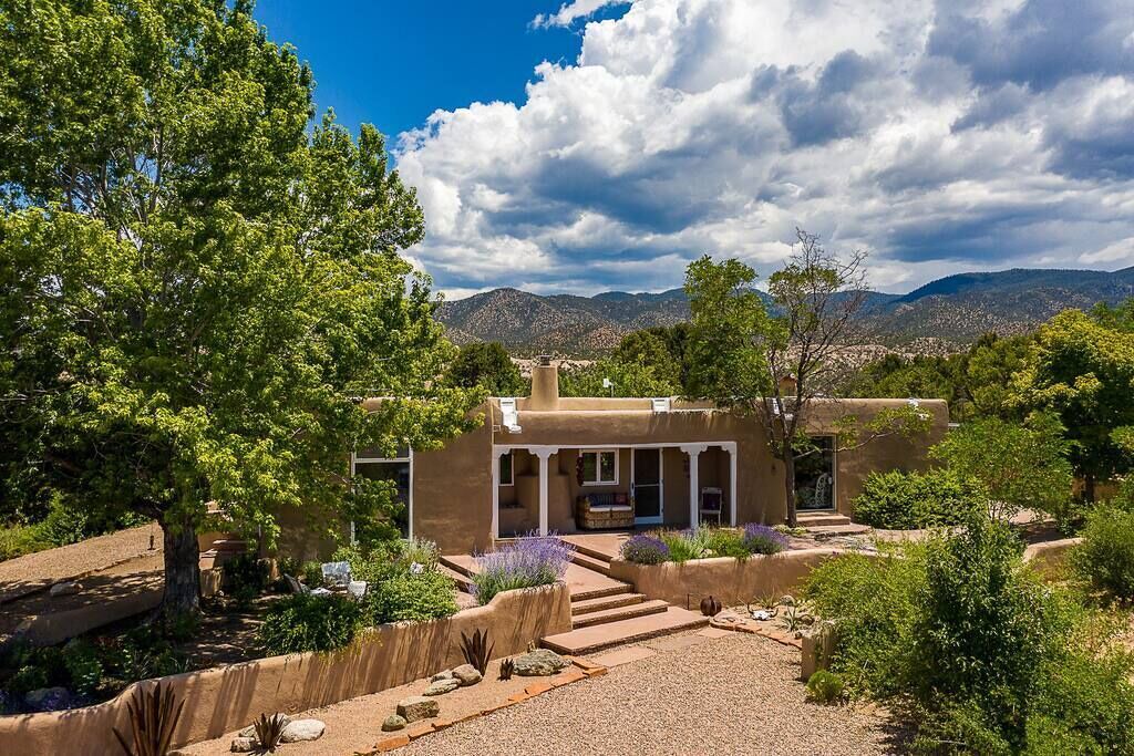 Photo of Outdoor in Chupadero