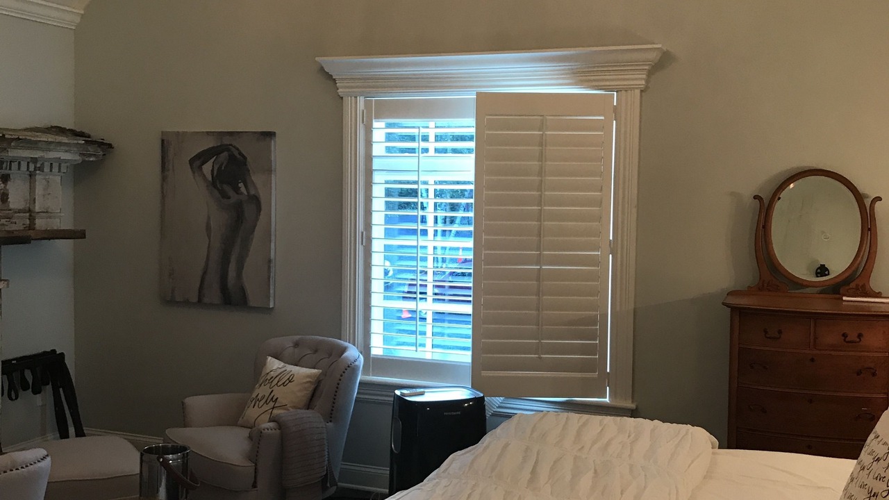 Photo of Livingroom in Bolton Landing