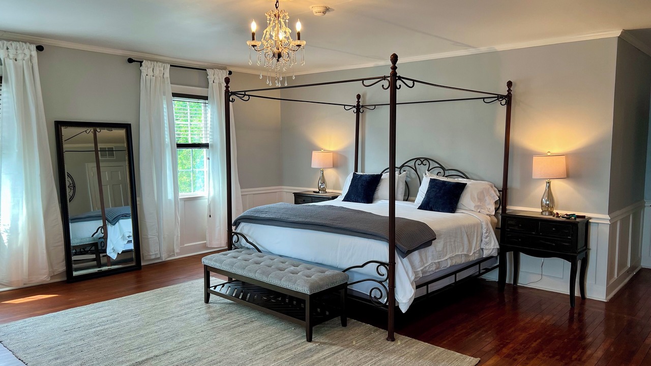 Photo of Bedroom in Schuyler Falls