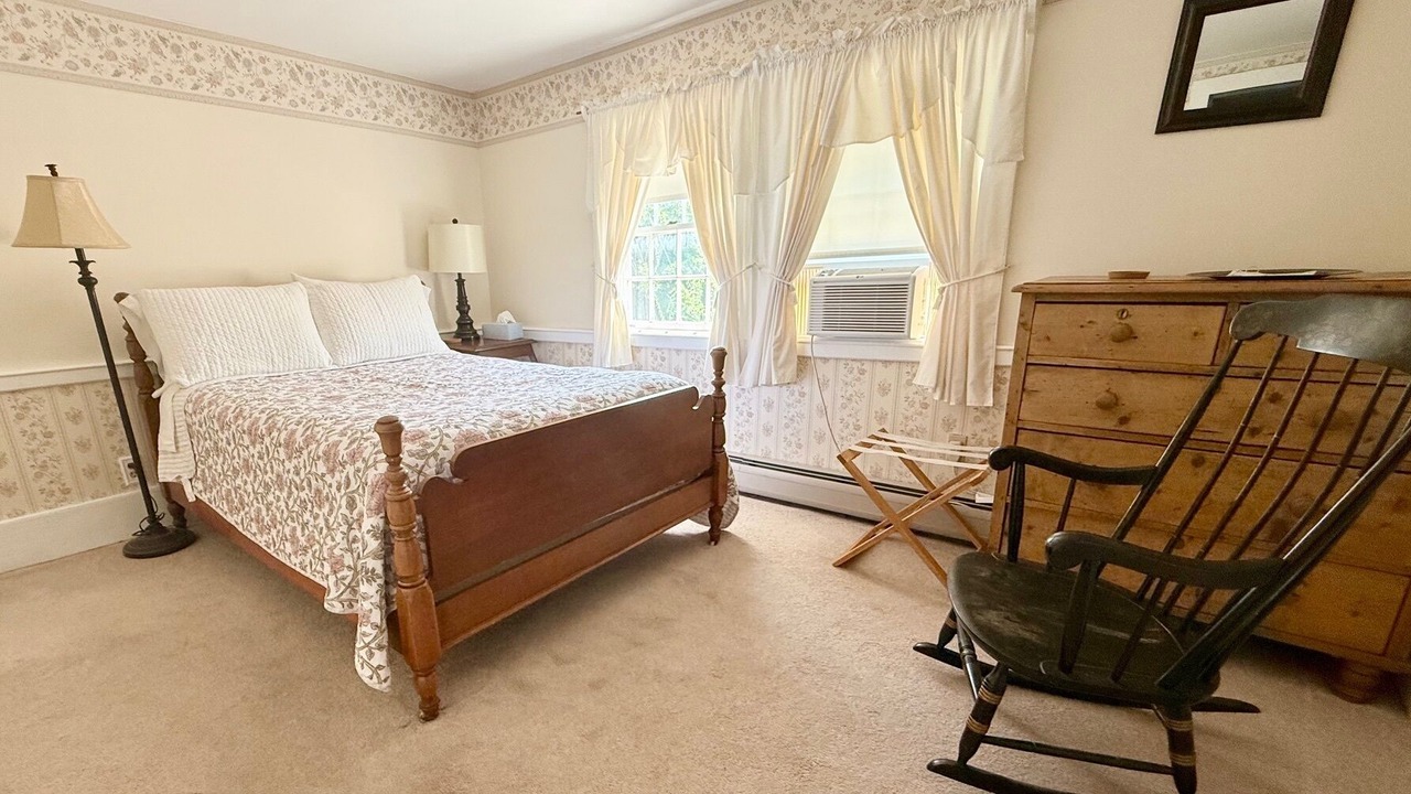 Photo of Bedroom in Campton