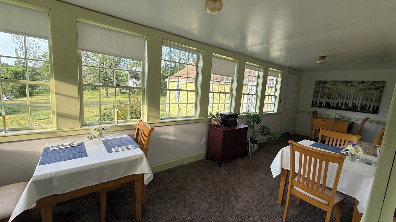 Photo of Livingroom in Campton