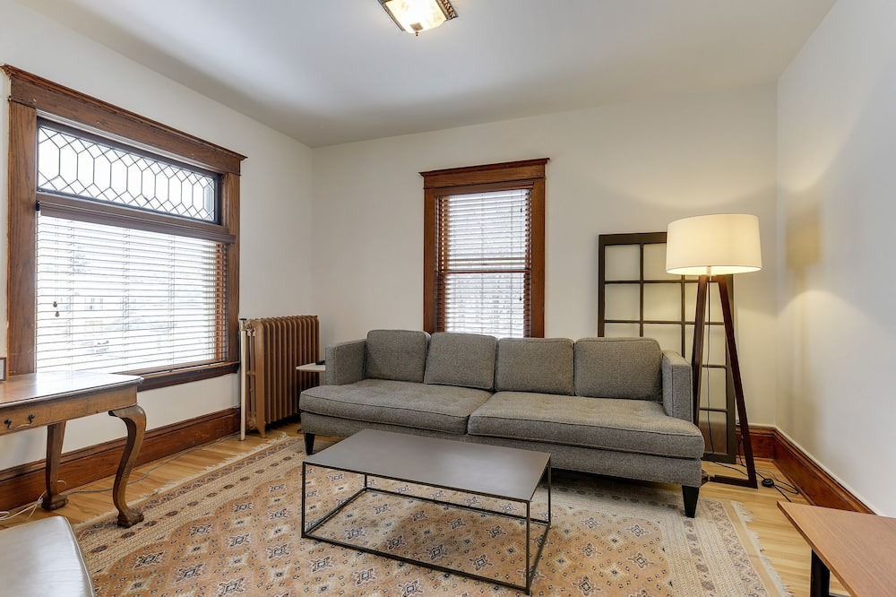 Photo of Livingroom in Powderhorn Park