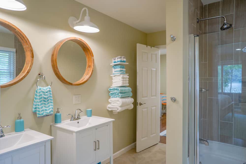 Photo of Bathroom in North Lake George
