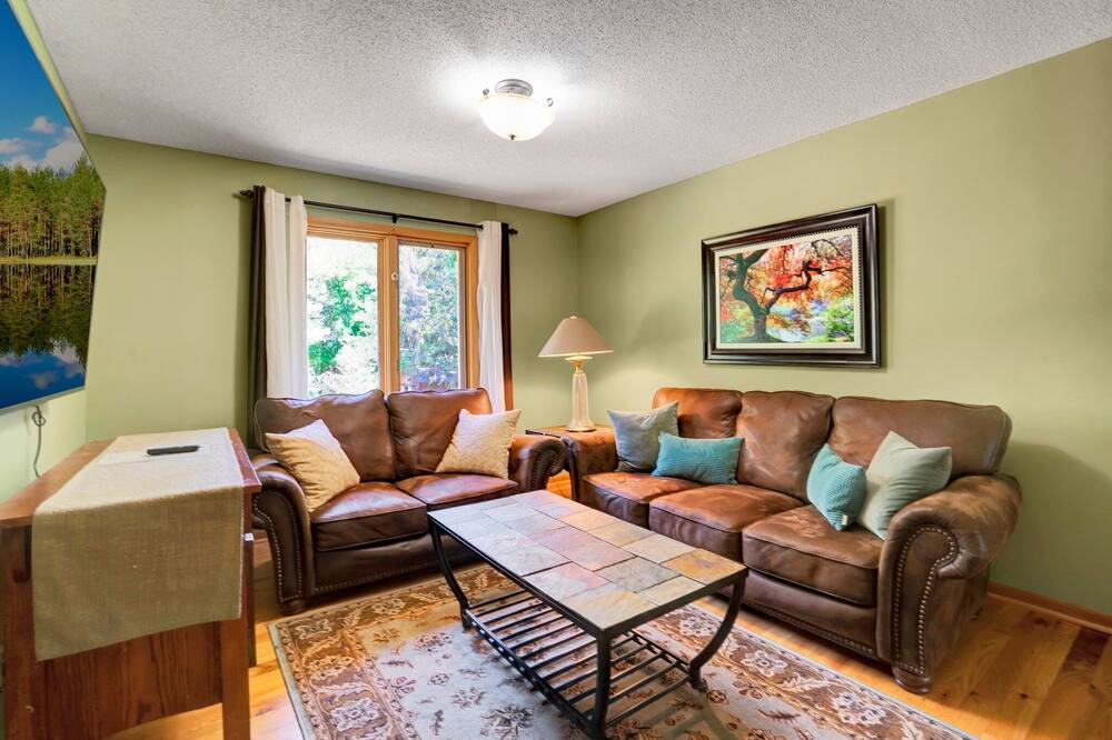 Photo of Bedroom in Woodbury