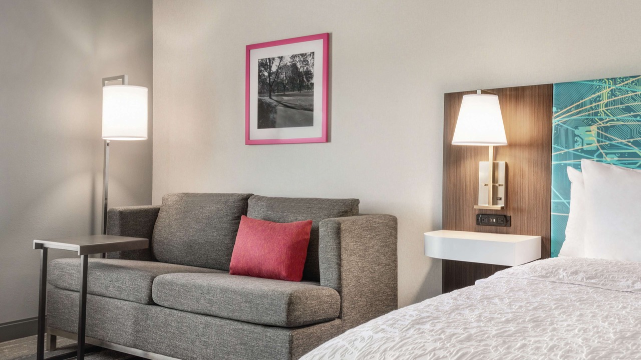 Photo of Bedroom in Brooklyn Park