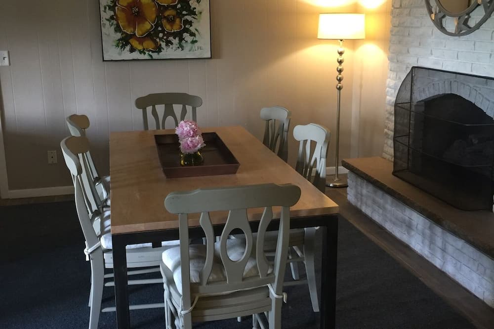 Photo of Kitchen in Dellwood