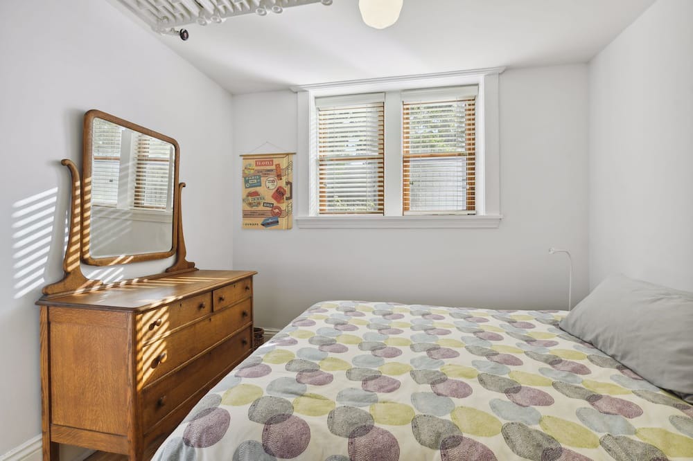 Photo of Bedroom in Powderhorn Park