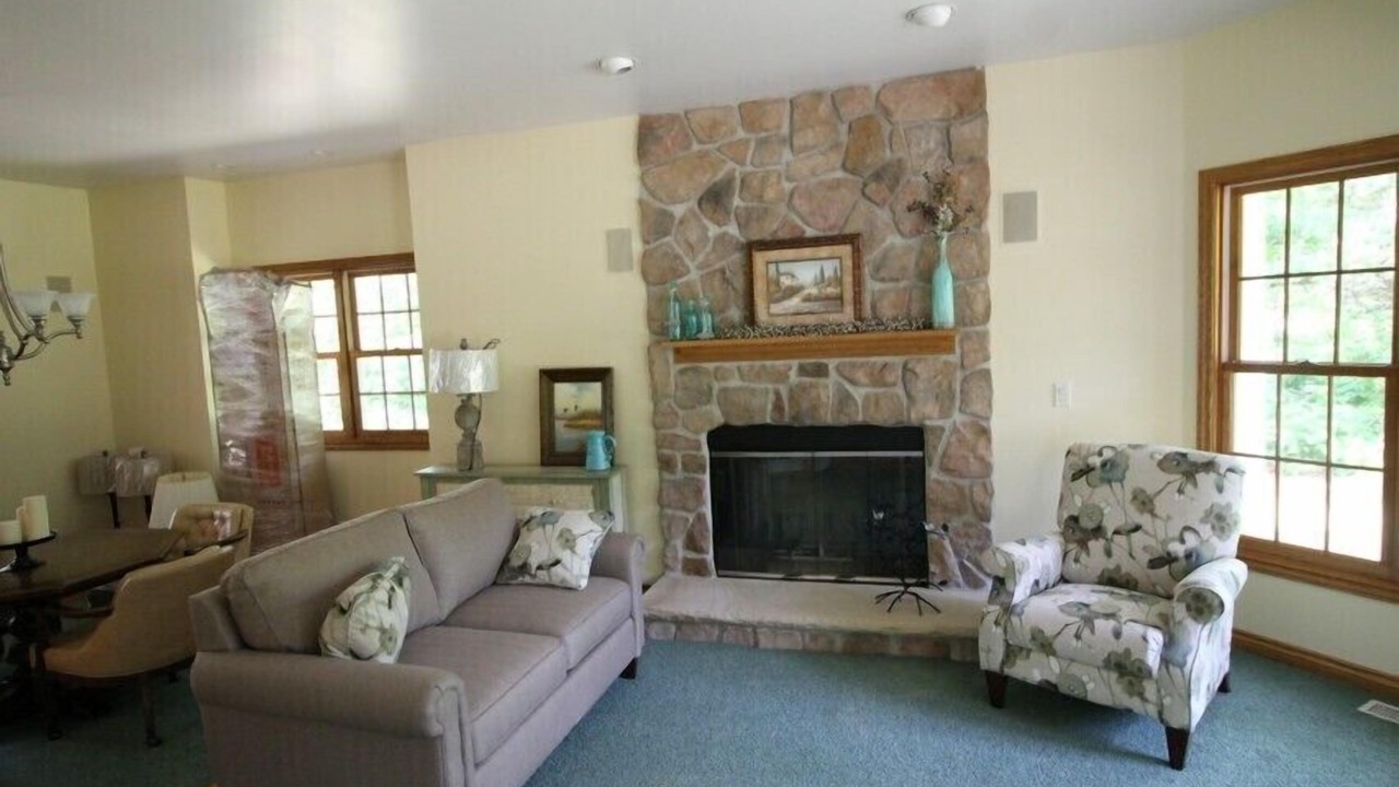 Photo of Livingroom in Saugatuck
