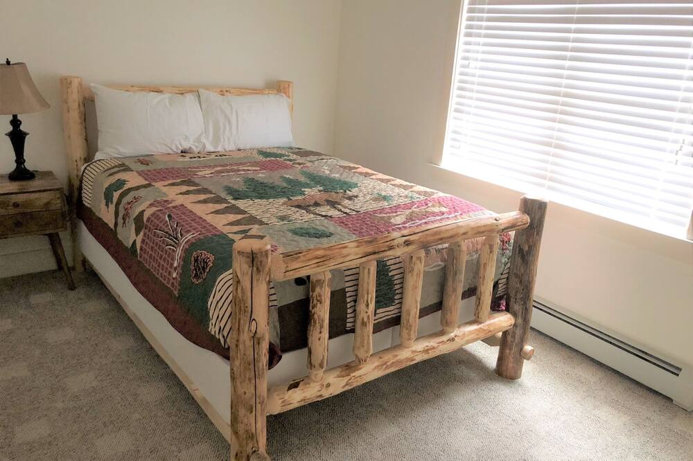 Photo of Bedroom in Twin Mountain