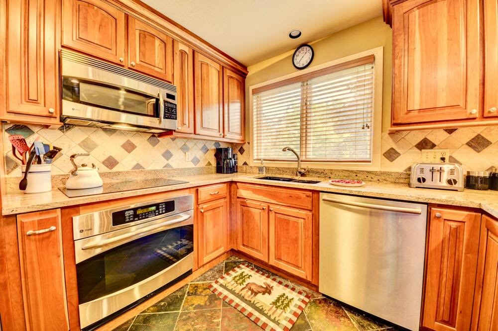 Photo of Kitchen in Bretton Woods