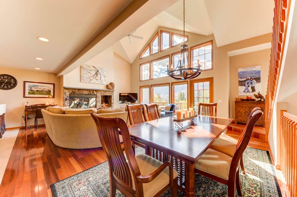 Photo of Livingroom in Bretton Woods