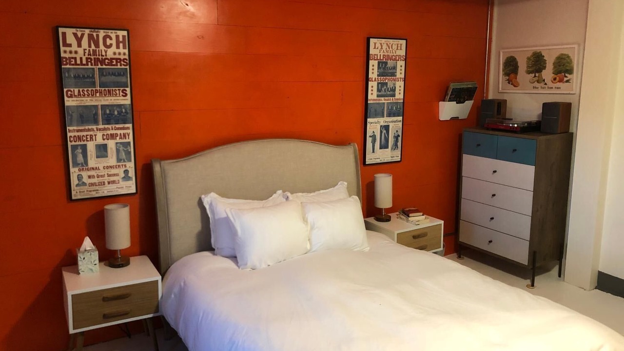 Photo of Bedroom in Elizabethtown