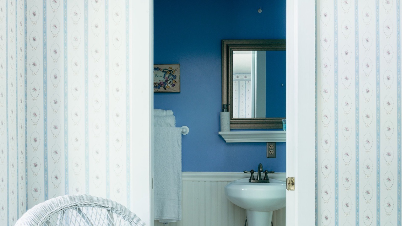 Photo of Bathroom in Historic Main Street