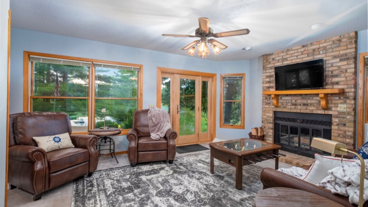 Photo of Livingroom in Bone Lake