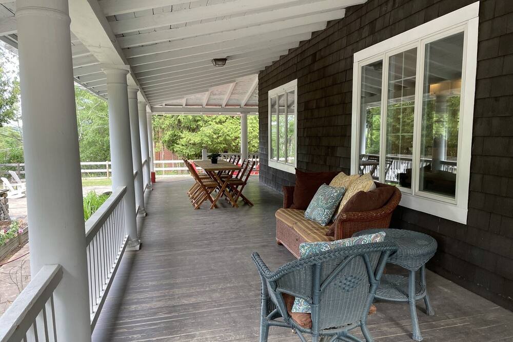 Photo of Outdoor in Hillcrest