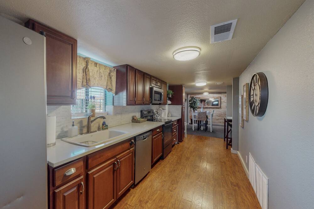 Photo of Kitchen in North Valley