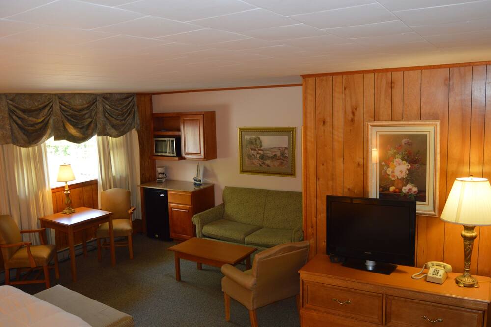 Photo of Bedroom in Willsboro