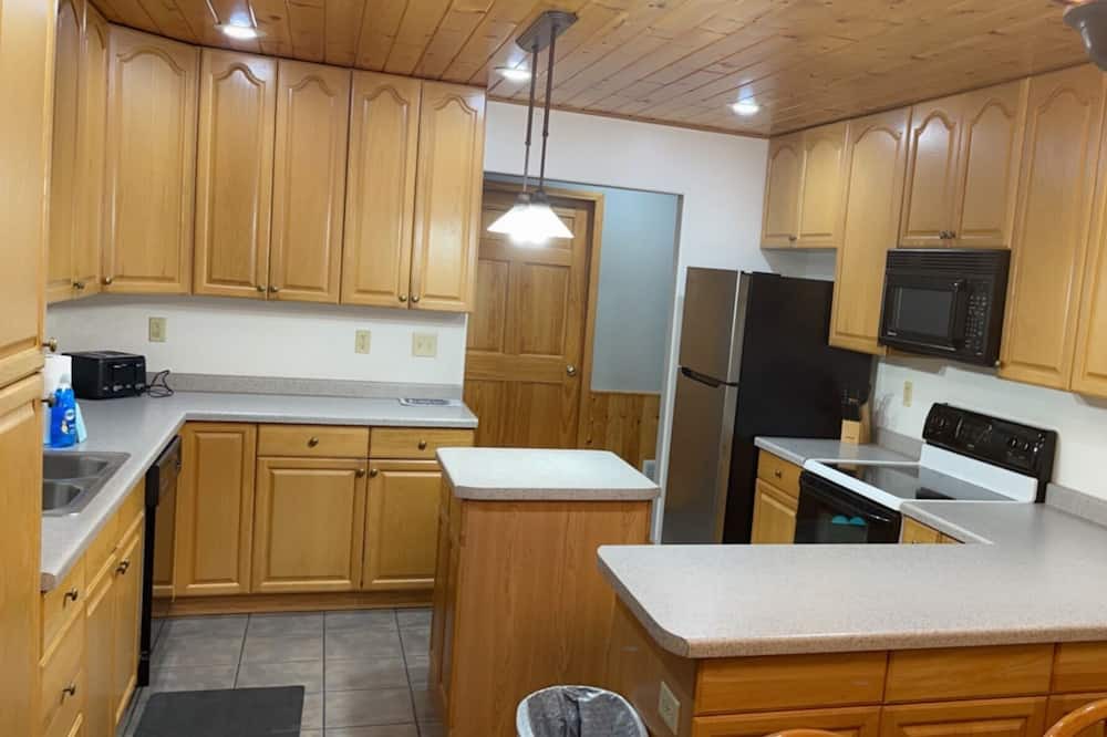 Photo of Kitchen in Squaw Lake