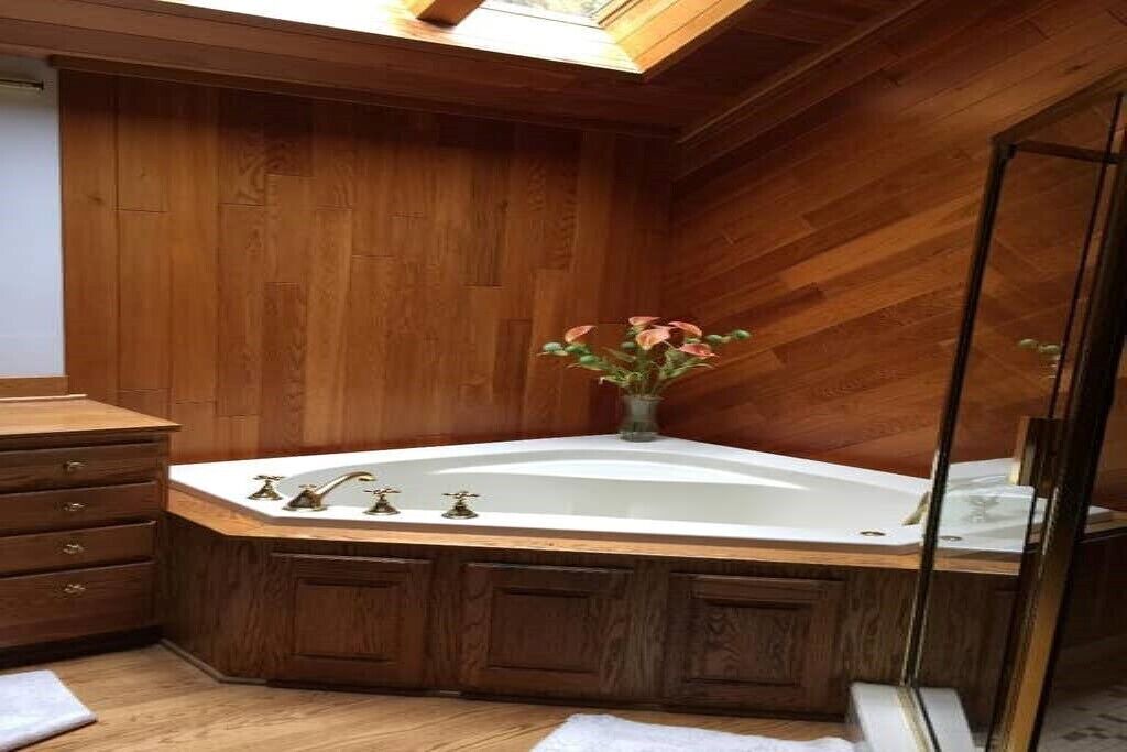 Photo of Bathroom in Lake Tomahawk