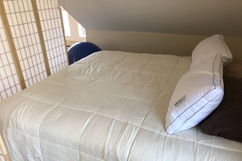 Photo of Bedroom in Winooski