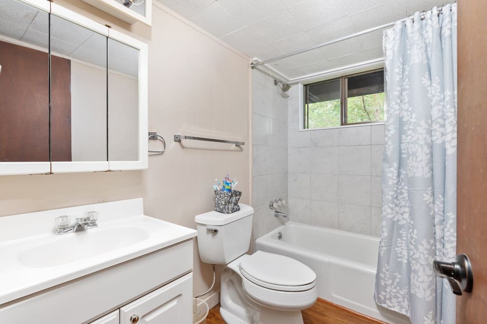 Photo of Bedroom in Basye