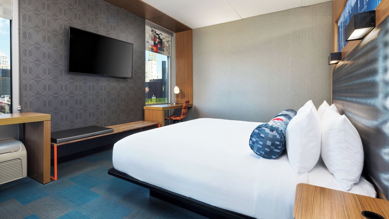 Photo of Bedroom in Downtown East