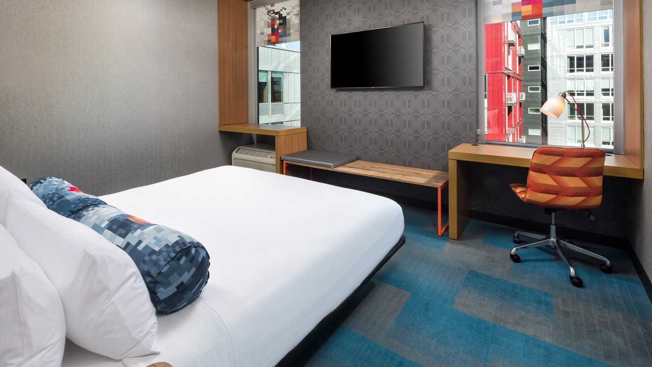 Photo of Bedroom in Downtown East