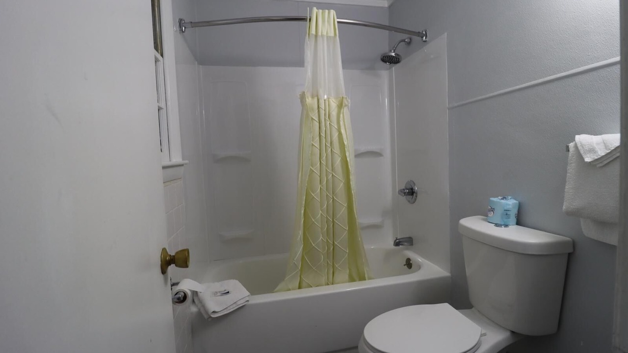 Photo of Bathroom in Lincoln