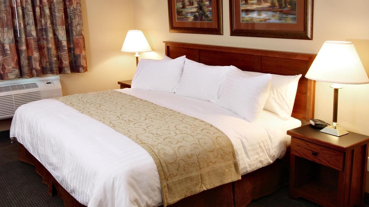 Photo of Bedroom in Faribault