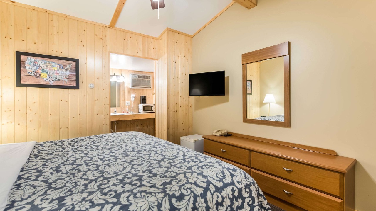Photo of Bedroom in Rice Lake