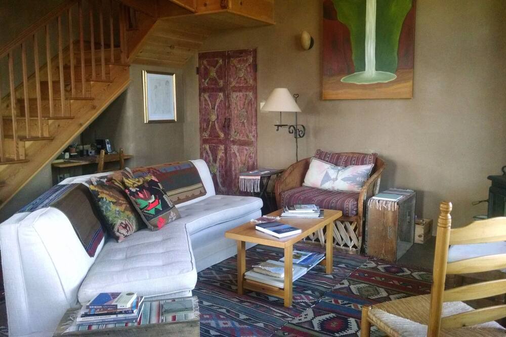 Photo of Bedroom in Arroyo Seco