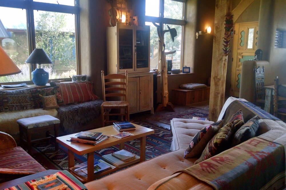 Photo of Bedroom in Arroyo Seco