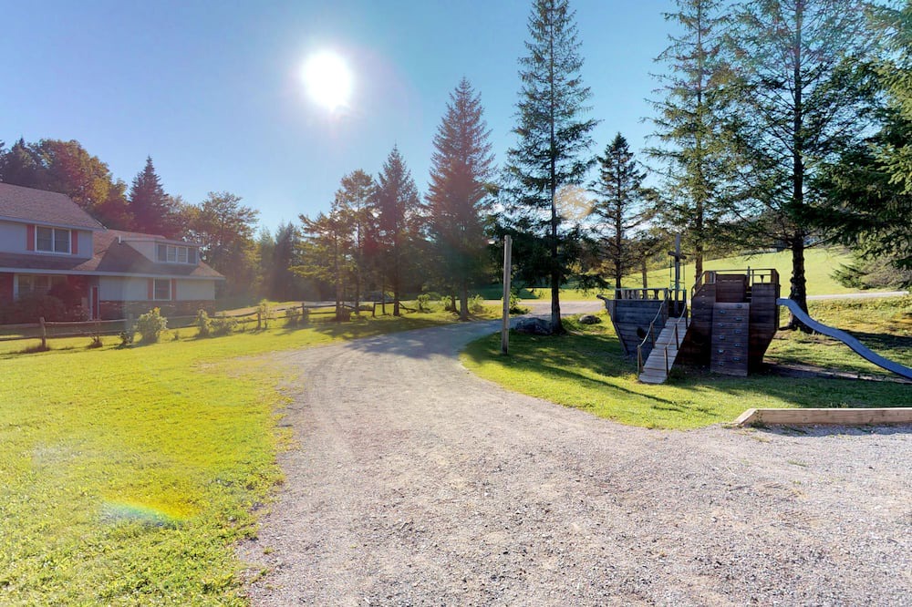 Photo of Others in Bromley Mountain