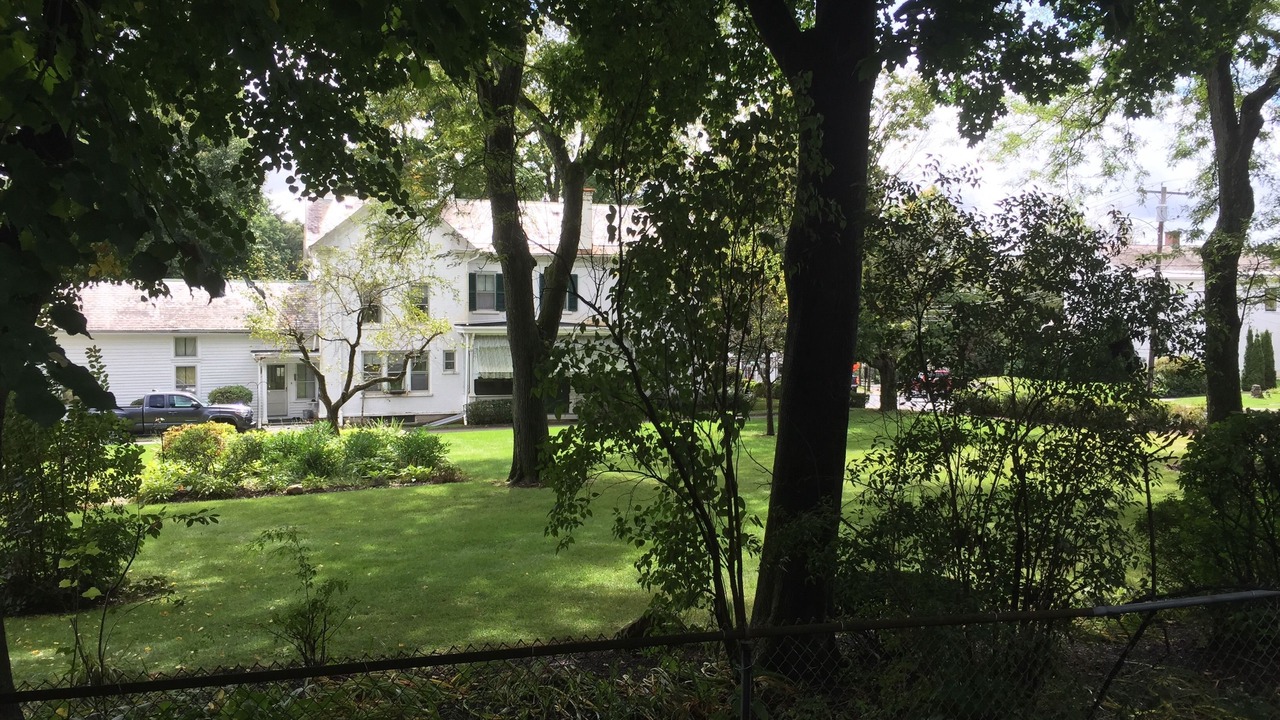 Photo of Patio Balcony in North Bennington Historic District
