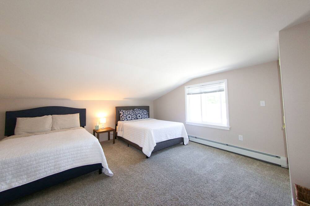 Photo of Bedroom in Plattsburgh
