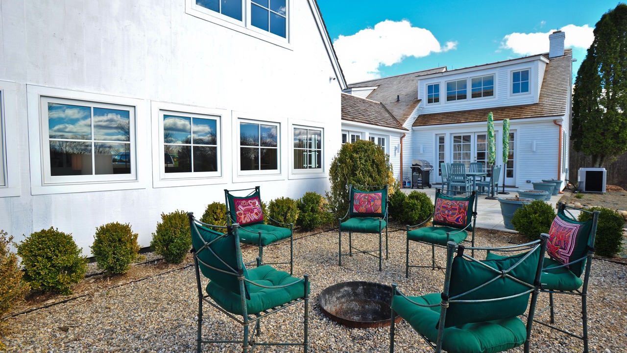 Photo of Outdoor in Roxbury