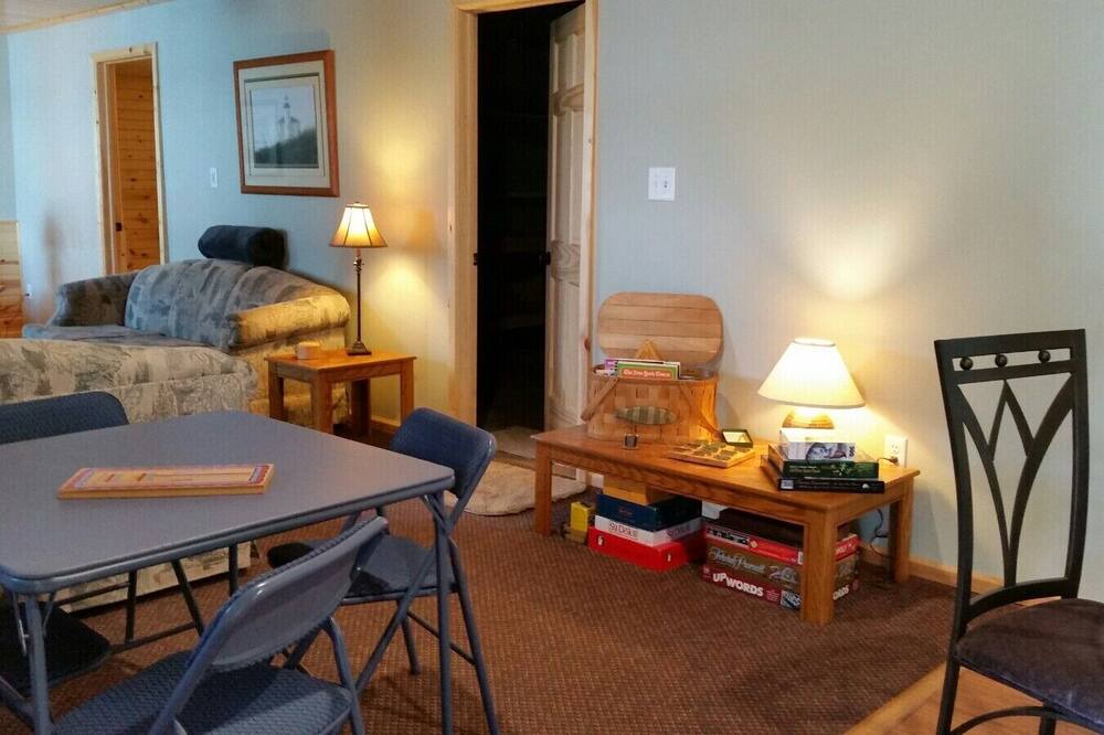 Photo of Livingroom in Birchwood