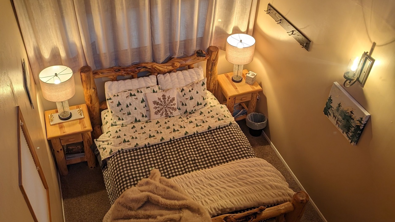 Photo of Bedroom in Taos Ski Valley