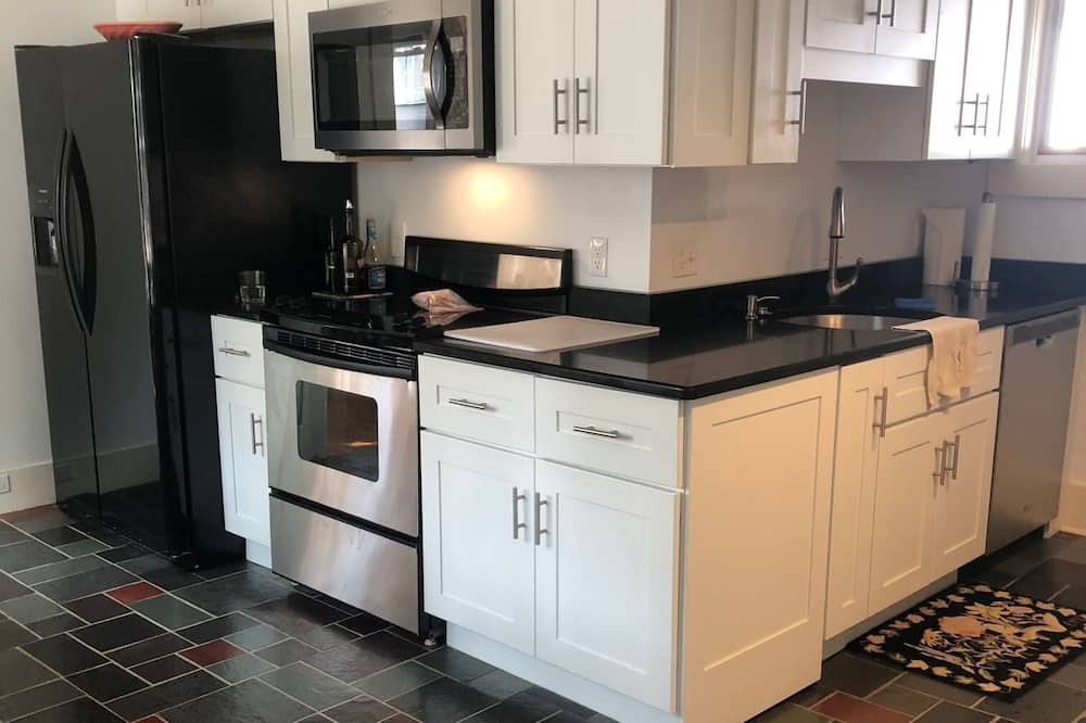 Photo of Kitchen in Greenfield