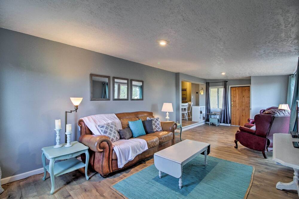 Photo of Bedroom in Moriarty
