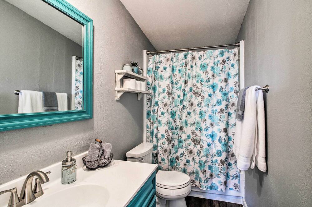 Photo of Bathroom in Moriarty