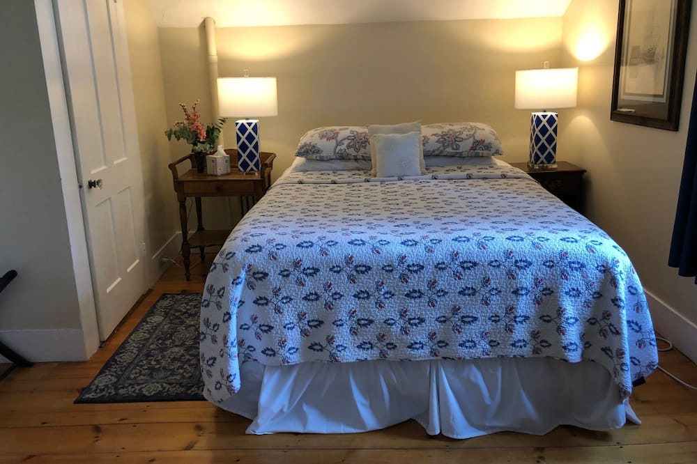 Photo of Bedroom in Greenfield