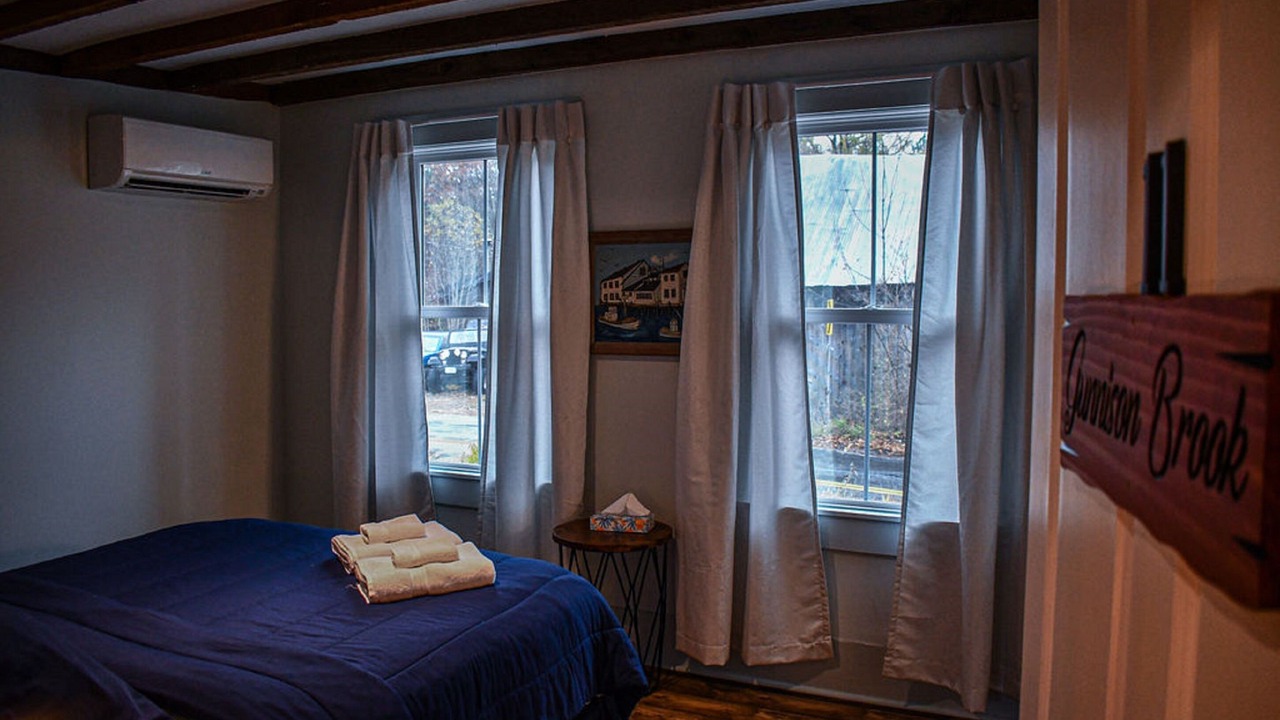 Photo of Bedroom in Goshen