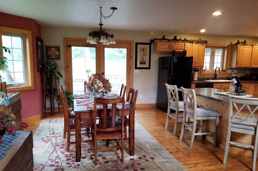 Photo of Bedroom in Black River Falls