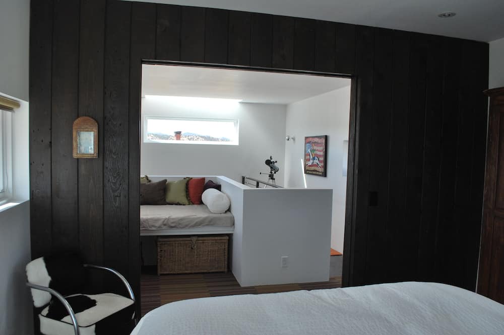 Photo of Bedroom in Cerrillos